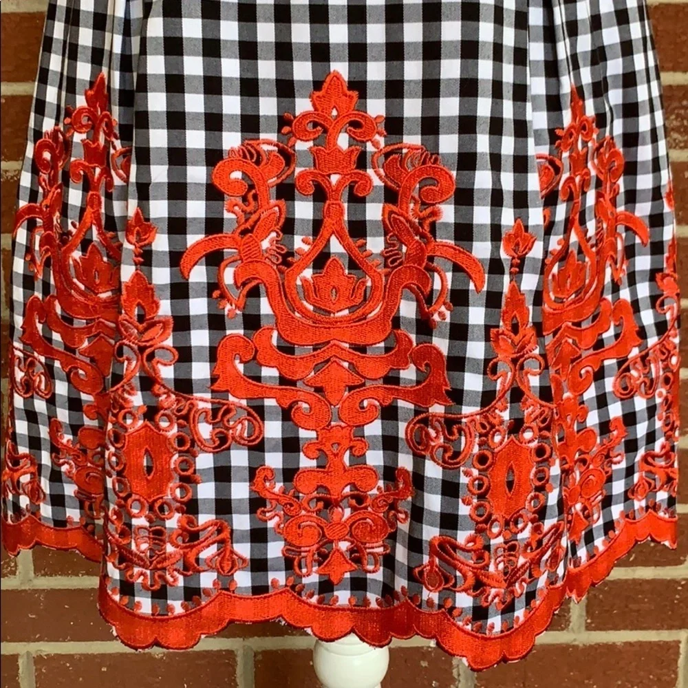 Laundry by Shelli Segal dress